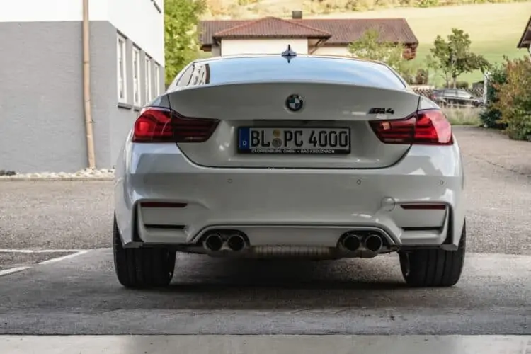 BMW M4 Competition mieten in Stuttgart