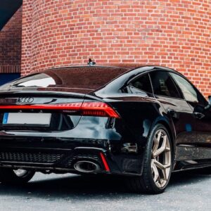 Seitenansicht hinten vom Audi RS7 Performance in Dortmund