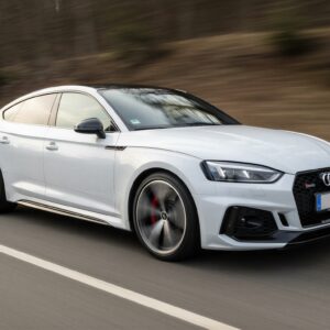 Audi RS5 Sportback mieten in Kassel hero