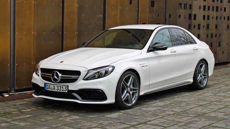 Mercedes C63 AMG mieten in Frankfurt