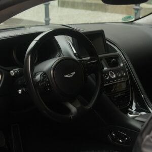 Interior vom Aston Martin DB11 in Berlin