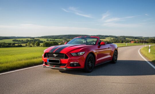 Ford Mustang GT Cabrio mieten hero