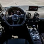 Audi RS3 Limousine mieten in Berlin