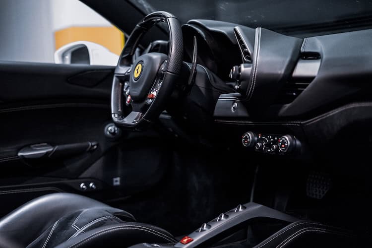 Interieur vom Ferrari 488 GTB in München