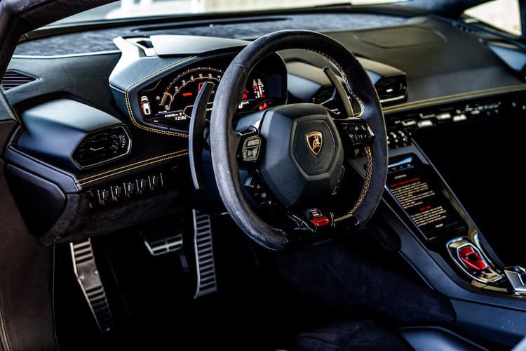 Interieur vom Lamborghini Huracan EVO in München