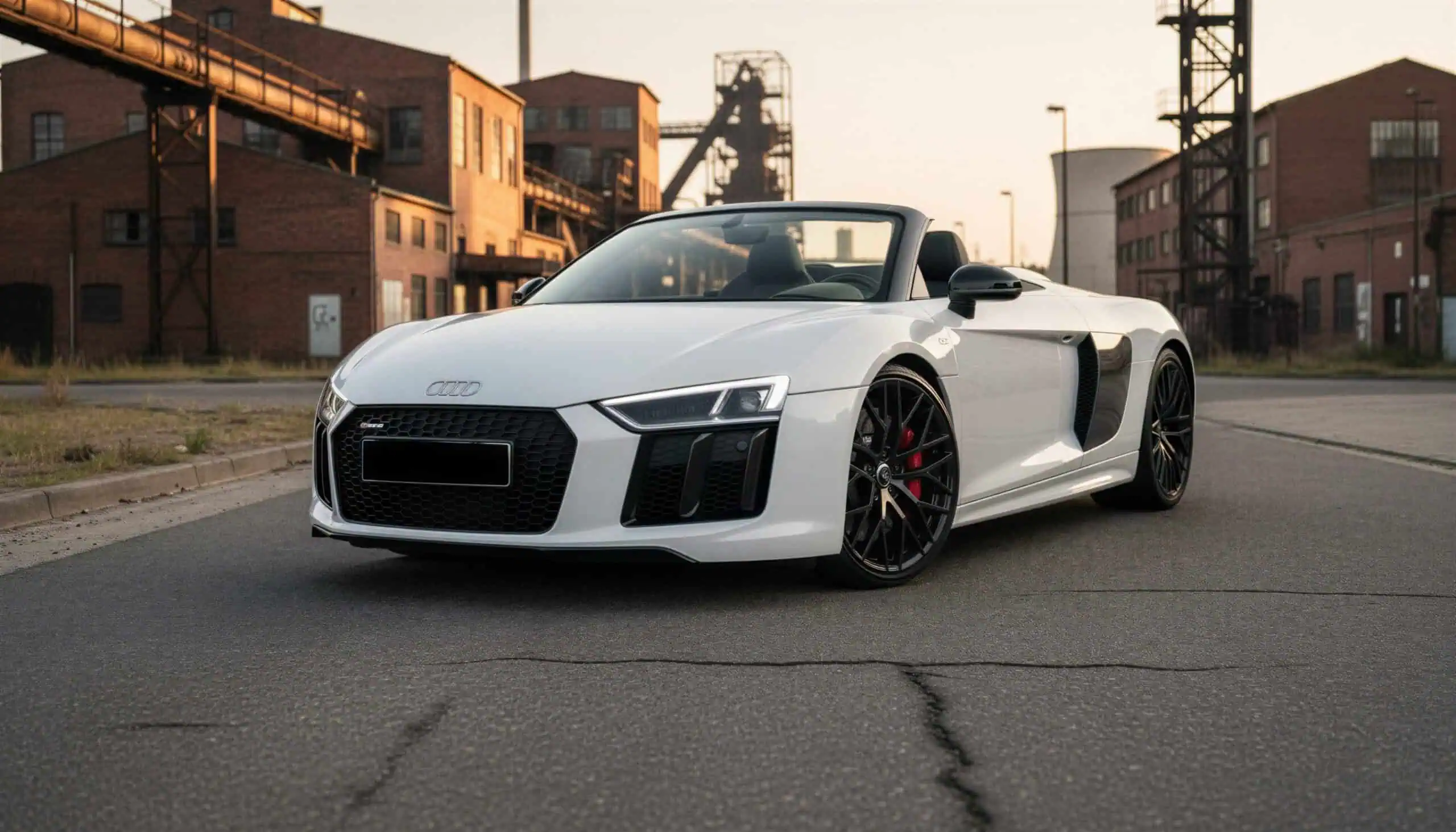 Audi R8 V10 Spyder hero