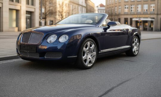 BENTLEY Continental GTC mieten in Hannover hero