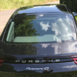 Porsche Panamera 4S mieten in Frankfurt