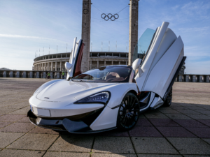 McLaren 570 GT mieten in Berlin
