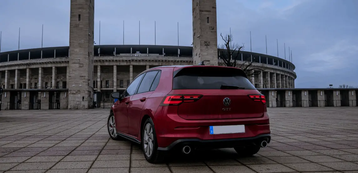 VW Golf 8 GTI mieten in Berlin