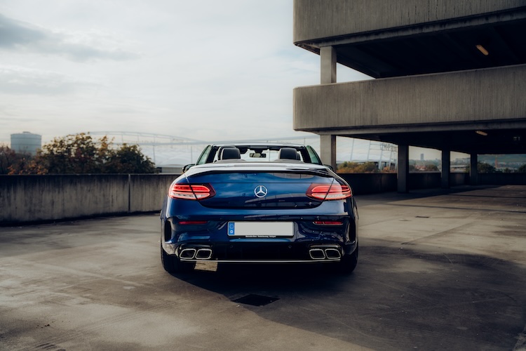 Heckansicht vom Mercedes C63s AMG Cabrio in Stuttgart