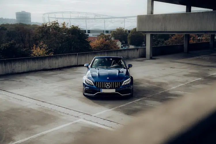 frontansicht vom Mercedes C63s AMG Cabrio in Stuttgart