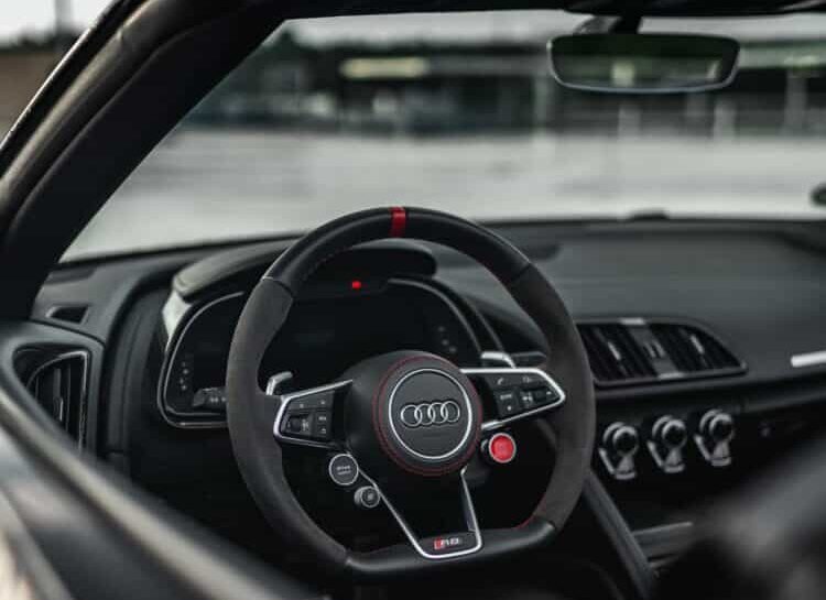 Audi R8 V10 Performance Spyder mieten in Bielefeld