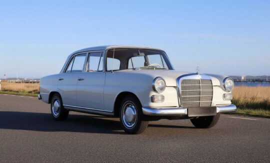 Mercedes 200D mieten in Flensburg hero