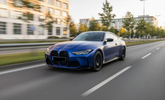 BMW M4 Competition mieten in Dortmund hero