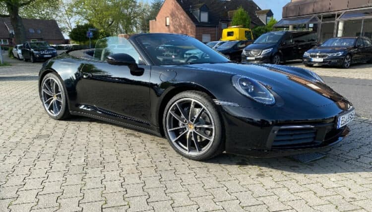 Porsche 911 Cabrio mieten in Meppen