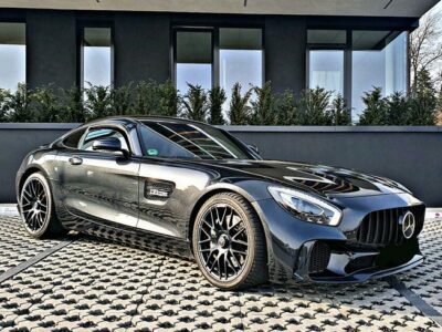 Mercedes AMG GTS mieten in Dortmund