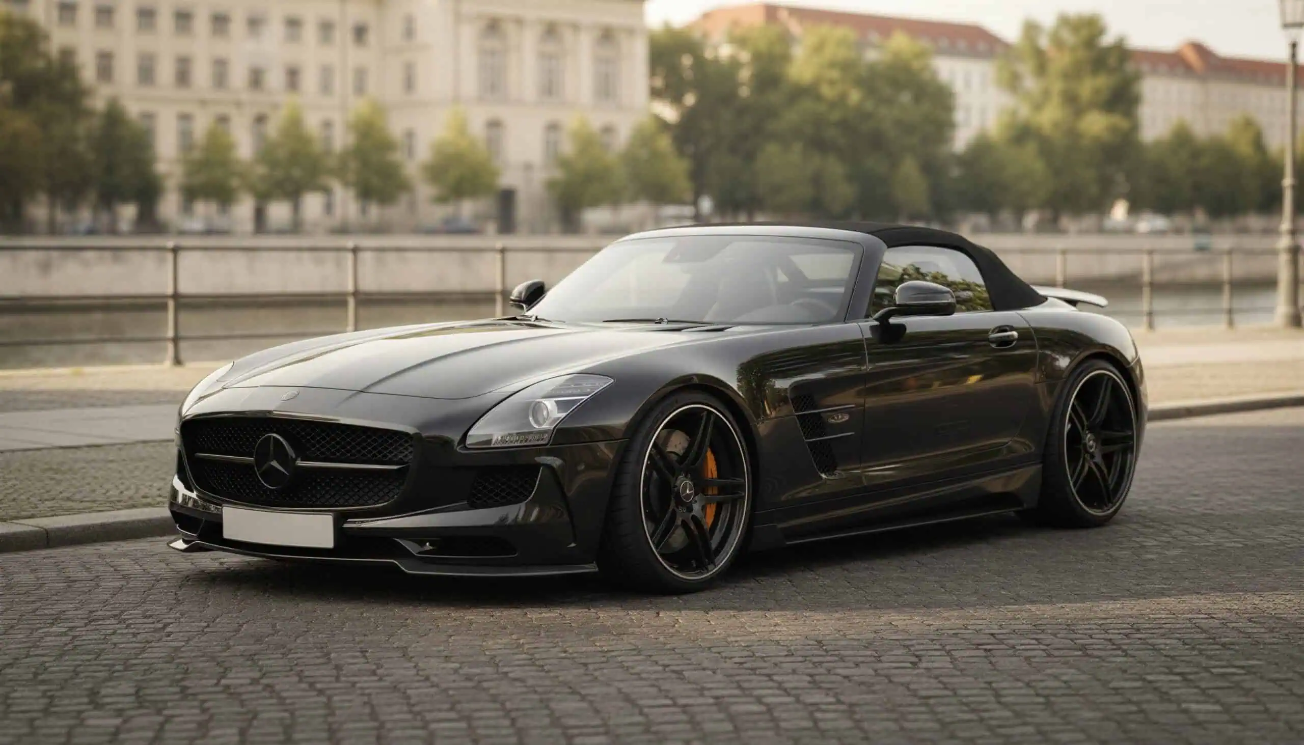 Mercedes-AMG SLS Roadster mieten in Berlin hero