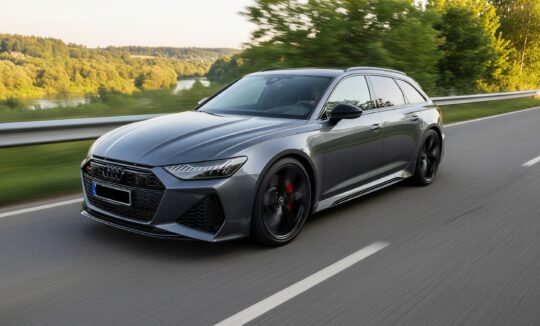 Audi RS6 mieten in München hero