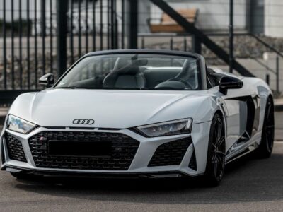Audi R8 Performance Spyder mieten in Siegen