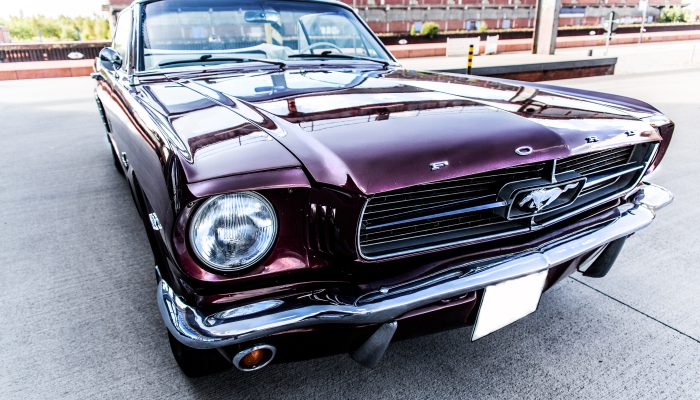 Ford Mustang Oldtimer mieten in Bremen