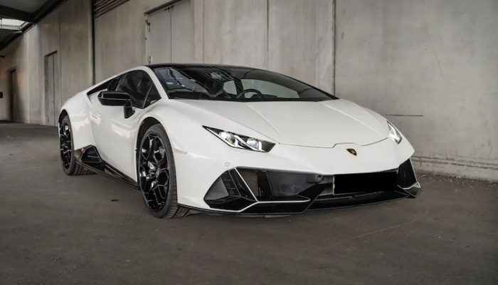 Lamborghini Huracan EVO mieten in Frankfurt