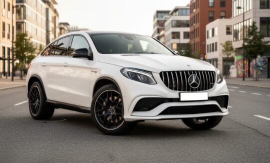 Mercedes GLE 63S AMG mieten in Dortmund hero