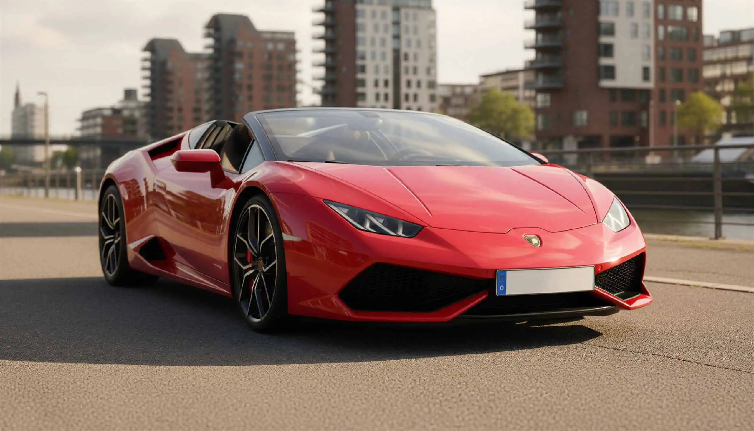 Lamborghini Huracan Spyder mieten in Köln hero