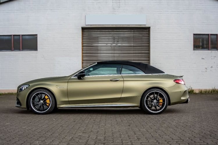 Seitenansicht vom Mercedes C63s AMG Cabrio in Hamburg