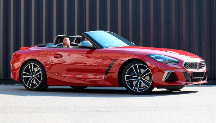 BMW Z4 M40i Cabrio mieten in Frankfurt