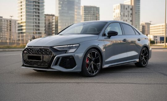 Audi RS3 mieten in Frankfurt hero