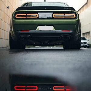 Spiegelung Heck Dodge Challenger Shaker in Frankfurt