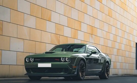Dodge Challenger Shaker mieten in Frankfurt