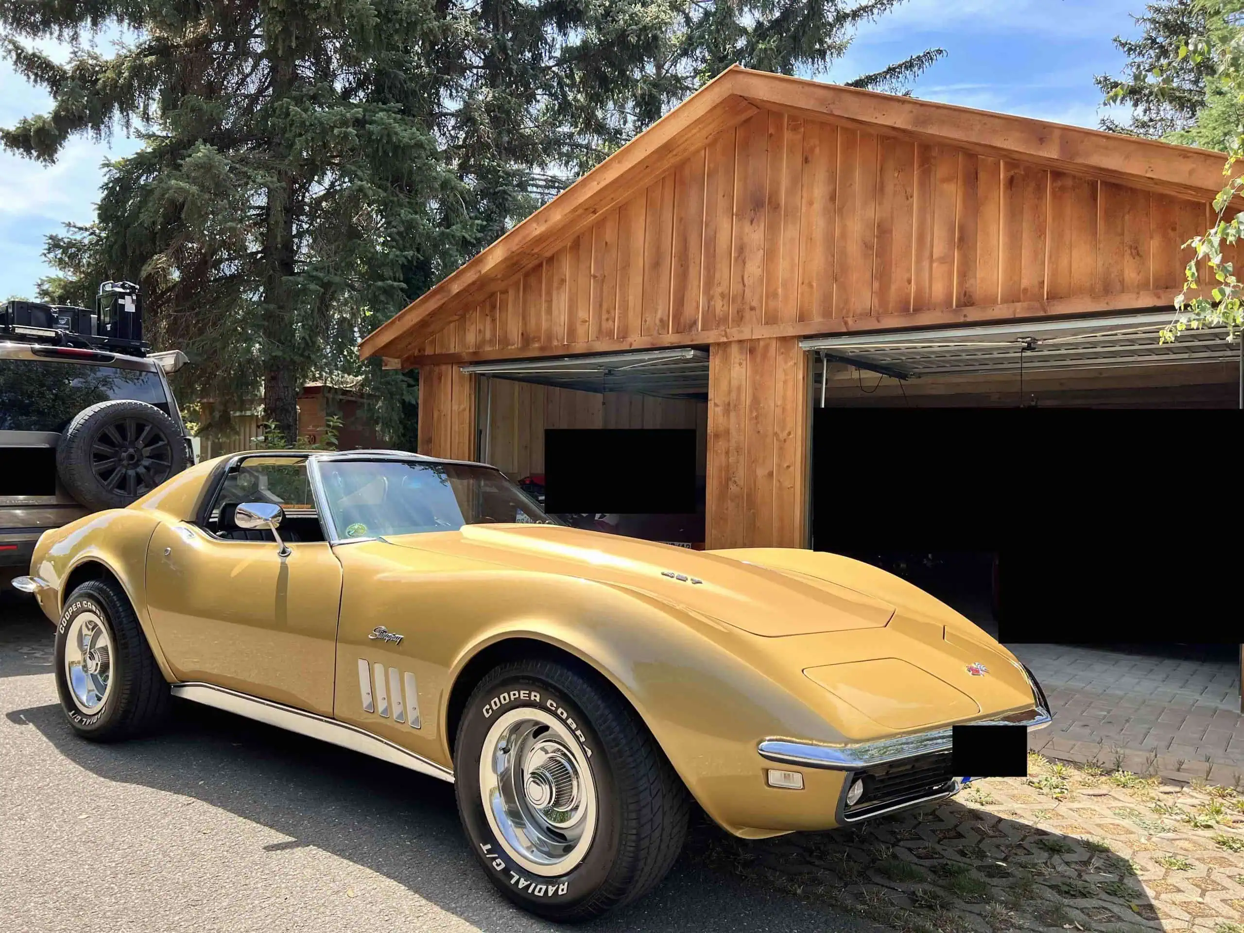 Chevrolet Corvette C3 mieten in Magdeburg