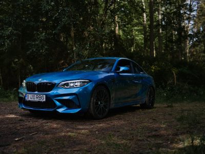 BMW M2 Competition mieten in Frankfurt