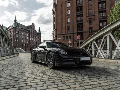 Porsche 911 Carrera 4S mieten in Hamburg
