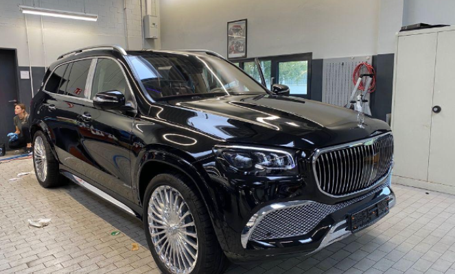 Mercedes-Maybach GLS600 mieten in München