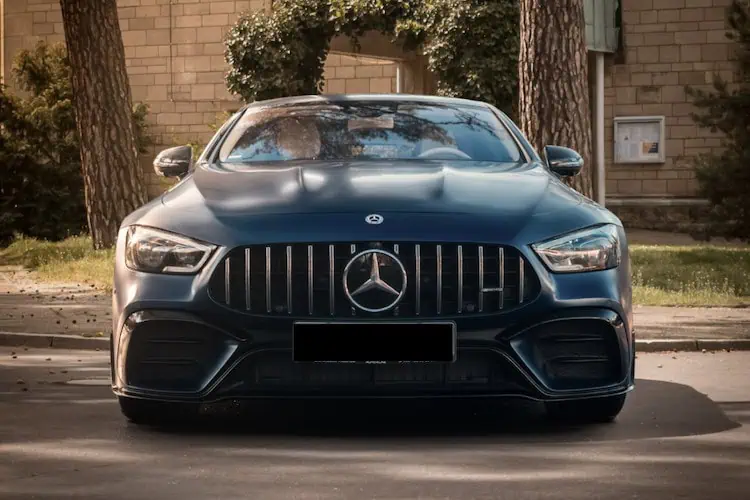Mercedes AMG GT43 mieten in Berlin