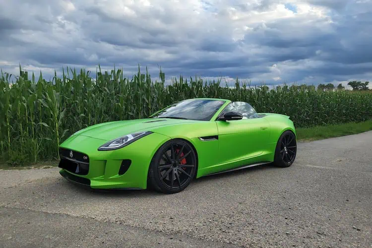 Jaguar F-Type Cabrio mieten in Freiburg