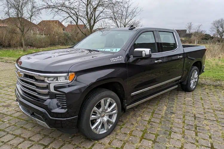 Chevrolet Silverado 1500 mieten in Hannover