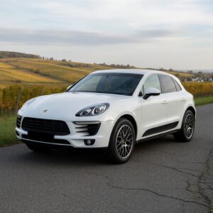 Porsche Macan mieten bei Trier hero