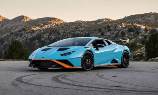 Lamborghini Huracan STO hero