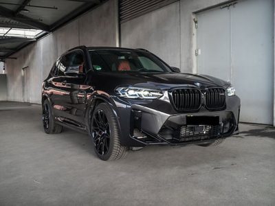 BMW X3M Competition mieten in Frankfurt