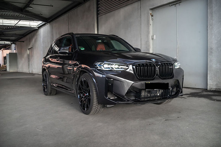 BMW X3M Competition mieten in Frankfurt