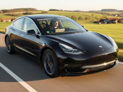 Tesla Model 3 Performance mieten in Paderborn hero