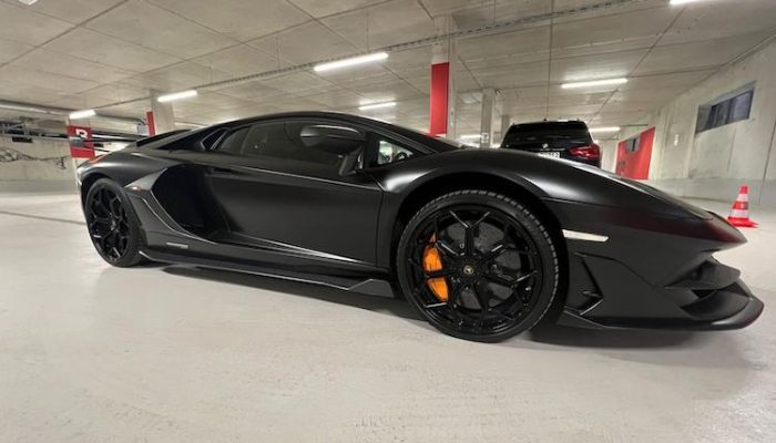 Lamborghini Aventador SVJ mieten in München