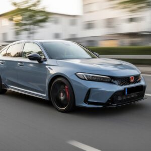 Honda Civic Type R FL5 mieten in Düsseldorf hero