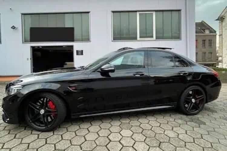 Seitenansicht vom Mercedes C63 AMG in Dortmund