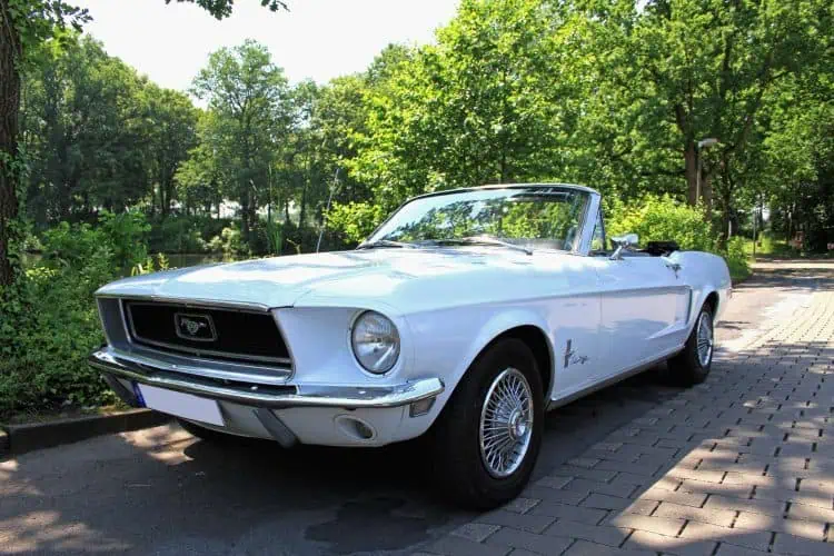 Ford Mustang GT Cabrio 1968 Oldtimer mieten in Dortmund