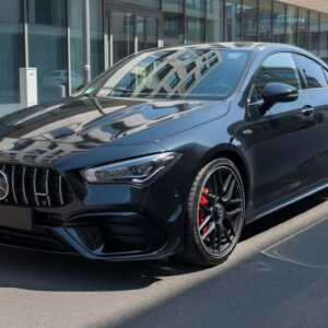 Mercedes-AMG CLA 45 S Coupé mieten in Stuttgart hero